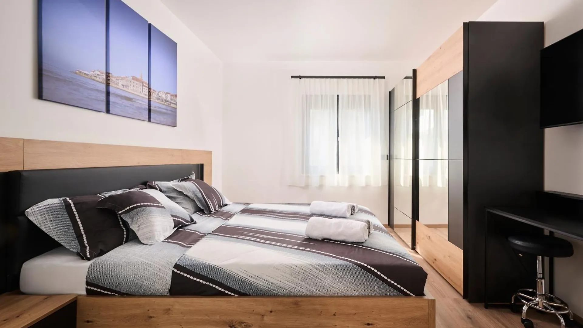App Tinis Apartment Umag Croatia